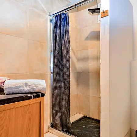 Cozy In With Wifi Holiday home *